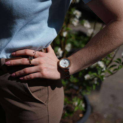 Zegarek Damski - Watch Vita - Eco-Friendly Walnut & Alloy Elegant